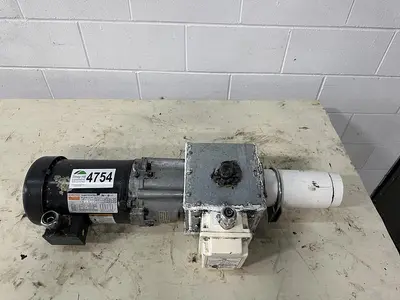 USED DAYTON 8HM01