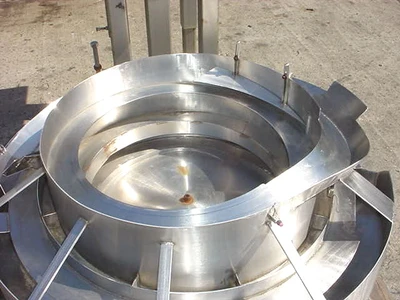 USED ELECTRONIC LIQUID  BOWL FILLER BOWL FEEDER