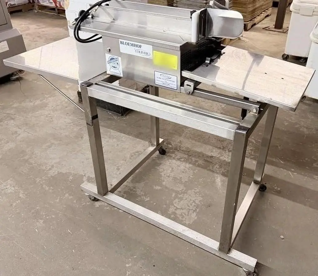 OLIVER BLOEMHOF BAGGING MACHINE