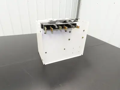 Siemens LS-237020 Bucket Breaker MCC Fused Motor Disconnect 600V 75Hp