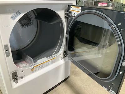 Used LG DLE8400WE 7.3 CU. FT. SMART ELECTRIC DRYER WITH EASYLOAD DOOR - ALPINE WHITE Dryers Michigan US | Miedema Asset Management Group #1577953