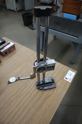Used ETALON HEIGH GAUGE Lab Inspection Minnesota US | Machinesused.com #1506409