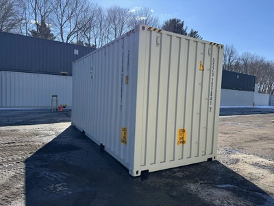 NEW 2024 TRITON V300ULC