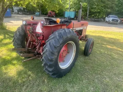 Used INTERNATIONAL 484 Agricultural Tractors North Carolina US | Levan Equipment #1546345