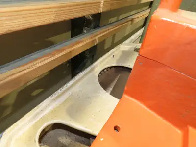 Used HOLZHER _UNKNOWN_ Woodworking Panel Saws Indiana US | Arrow Industrial #1368335