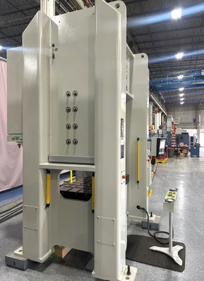 NEW 2026 KOMATSU PRESSES KOMATSU E2W110HVS PRESS