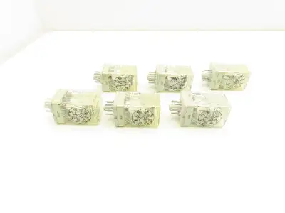 Allen Bradley 700-HA32Z24 Ice Cube Relay 10A 24VDC 8-Pin Ser A  Lot of 6