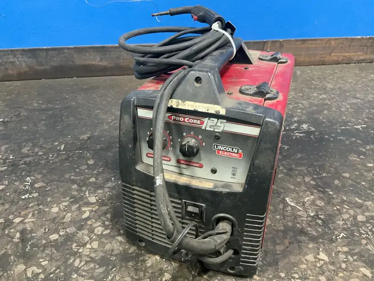 Used LINCOLN ELECTRIC PRO CORE 125 Welding Machinery (Other) Ohio US | HGR 24 #1460562