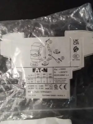 Used Eaton Eaton Circuit Breaker NHI11-PKZ0 Circuit Breaker Parts US | Infinity wholesale & Supply LLC #1305659