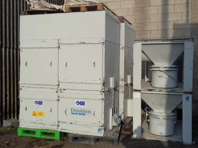 Donaldson Torit DCE Unimaster Dust Collector Type UMA756 K18