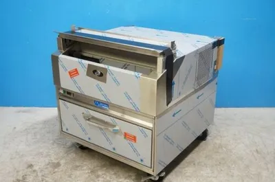 RANDELL CUSTOM UNIT MODEL 11336PR ON TOP OF FX SERIES DRAWER MODEL FX-1-290