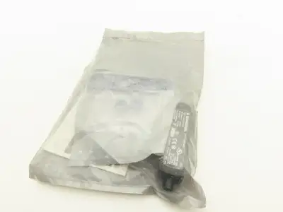 Schmersal 101181063 Magnet Safety Sensor Non Contact CSS 14-34-S-D-M-ST