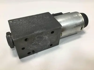 USED VICKERS DG4V32AMUHL760
