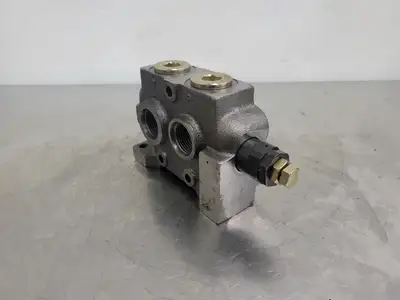 Directional Control Valve 1" T/P Ports 12351730