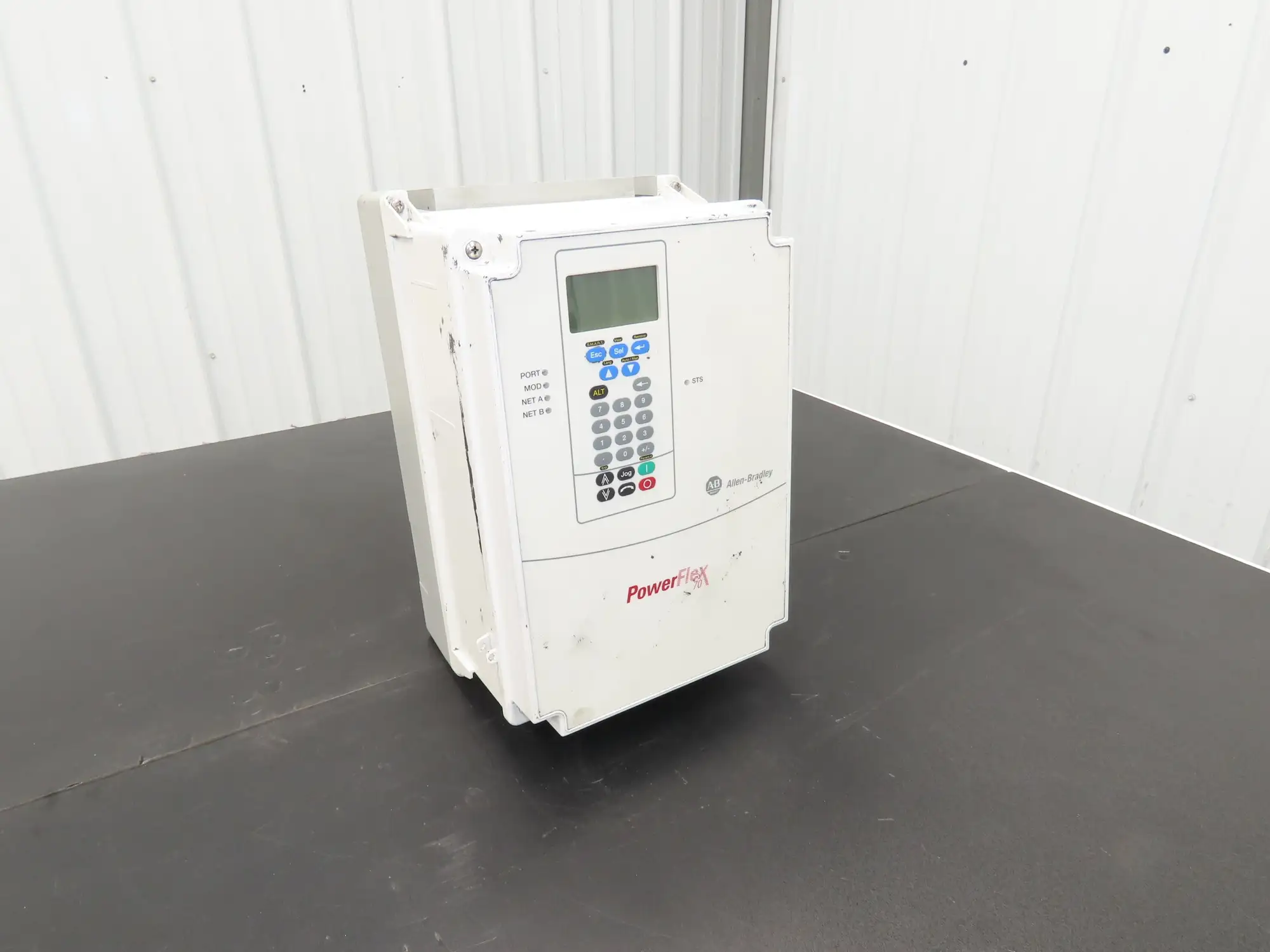 Allen Bradley 20AD040C3AYNANC0 PowerFlex 70 AC Drive 30Hp 480VAC 3Ph 40A Ser A