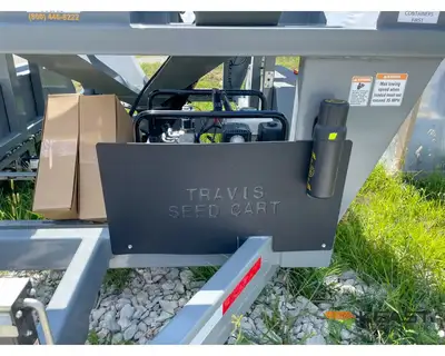 Used TRAVIS _UNKNOWN_ Seed Tenders Iowa US | Keast Enterprises #1360492