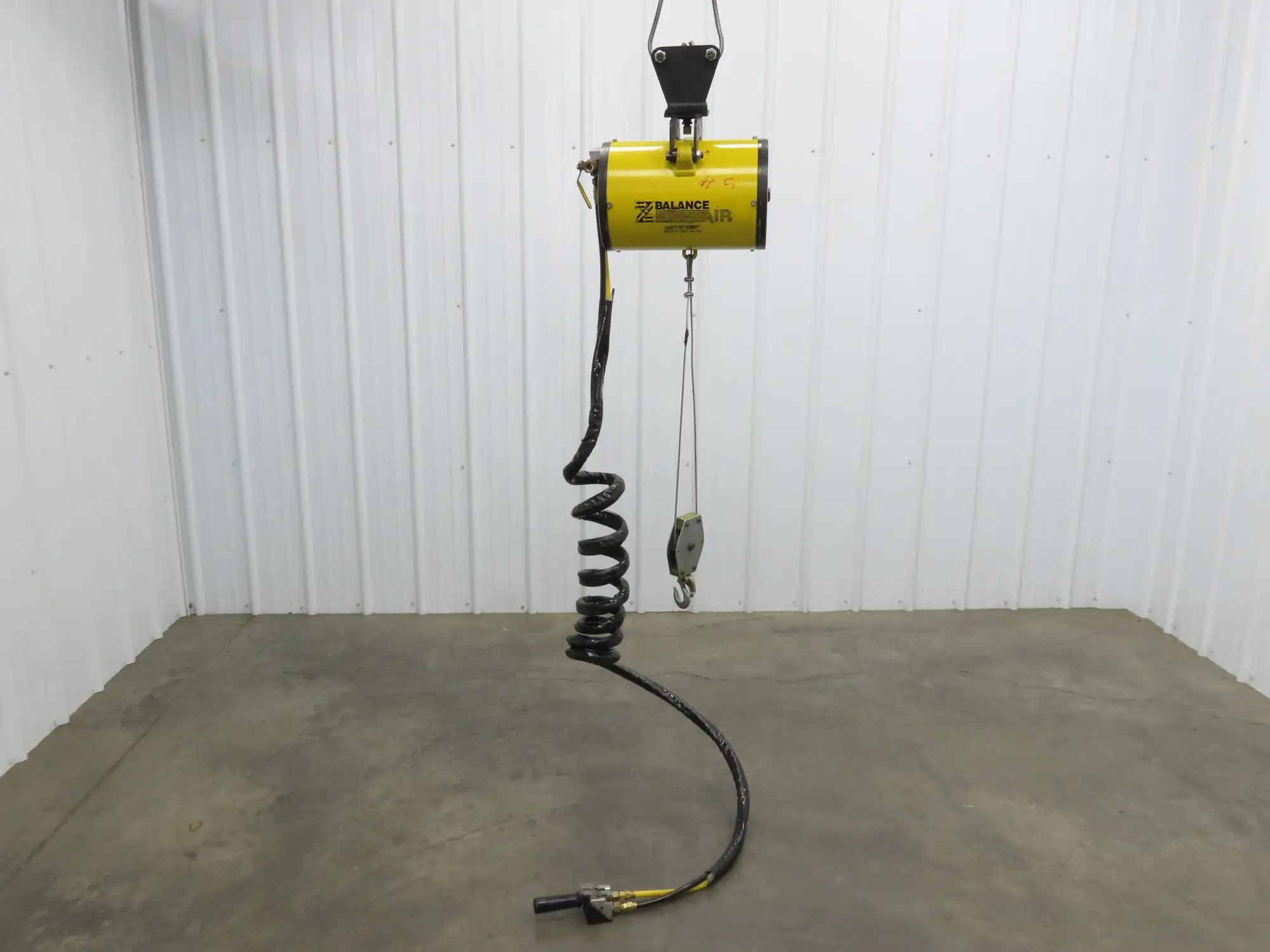 Ingersoll Zimmerman BA020120 Pneumatic Air Balancer 6' Travel 400Lb Swivel Mount