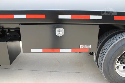 Used 2017 INTERNATIONAL DURASTAR 4300 Vacuum Truck Texas US | Roll Off Truck World #1491746