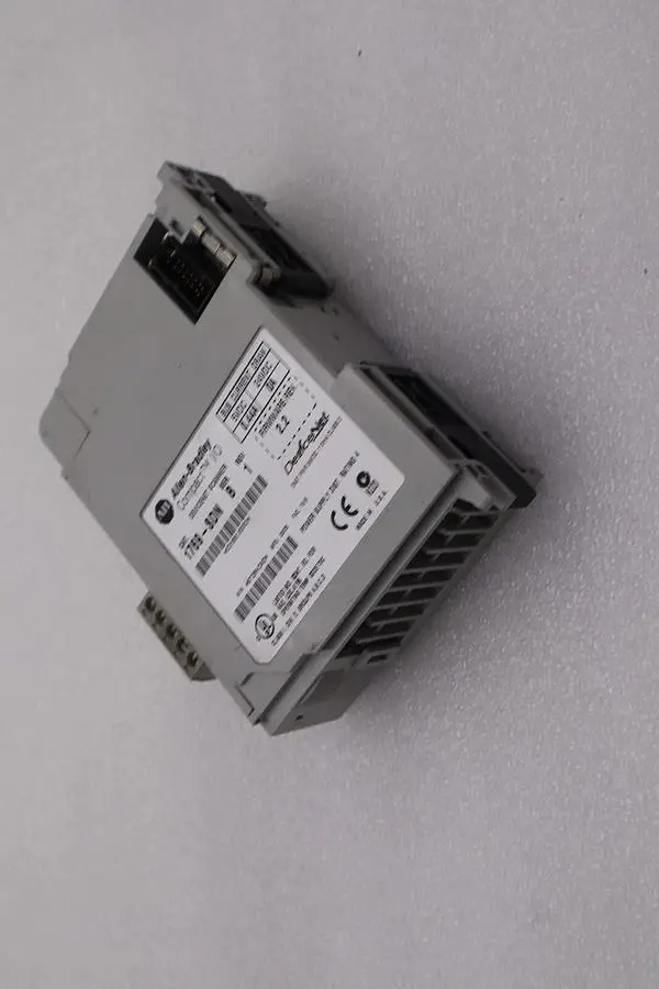 Allen Bradley Compact I/O Scanner-CAT 1769-SDN ser B STOCK L-692