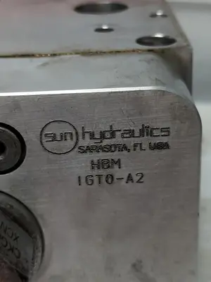USED SUN HYDRAULICS HBM