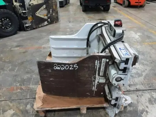 Used 2019 CASCADE 50D-BCS Forklift Attachments Ohio US | Russell Equipment #723593