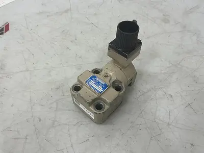 USED VICKERS TCG20-06-BYD3L-11-S105