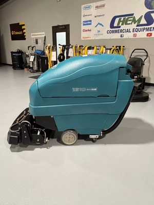 Tennant 1610 Ready Space Carpet Extractor Refurbished