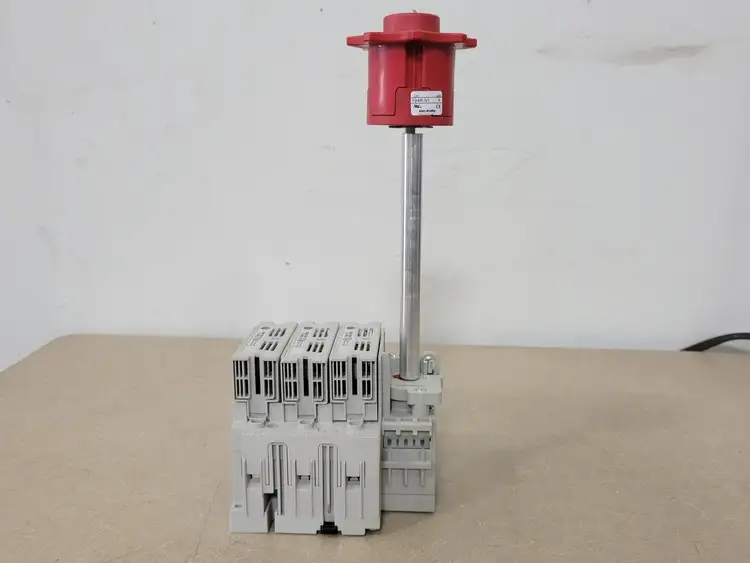 Used ALLEN-BRADLEY 194R-C30-1753 Switchgears British Columbia CA | Lenmark #239527