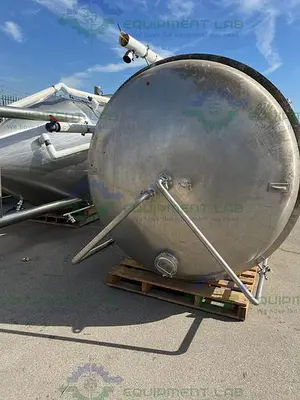 USED LMC 2100 GALLON STAINLESS STEEL JACKETED FERMENTATION TANK