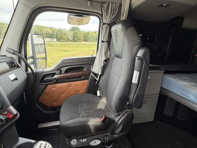 Used 2022 KENWORTH T880 TRUCK TRACTOR Conventional trucks Michigan US | Miedema Asset Management Group #1709428