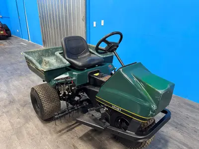 Used 2001 USED BROYHILL HIGHLANDER SPORT M-4100 Golf Trim & Surrounds Mowers Minnesota US | Birnstengel Equipment #1554106