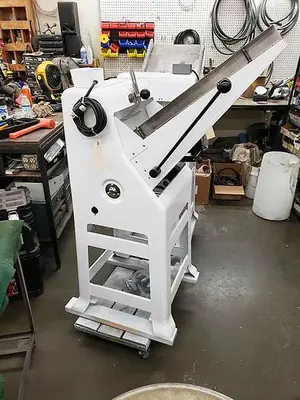 OLIVER 797 Bread Slicer | Harvest Equipment and Fabrication Inc (2)