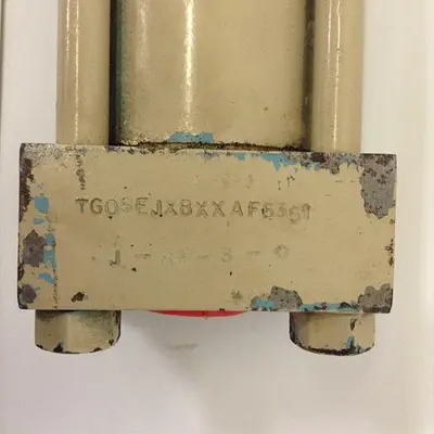 USED AEROQUIP TG08EJXBXXAF5351