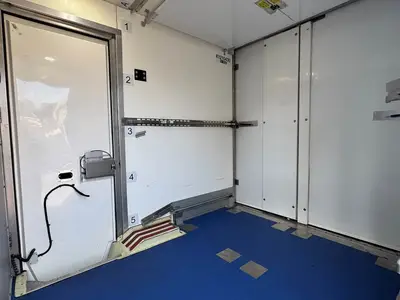 Used 2023 FORD E-350 Reefer Trucks Florida US | Truck and Van Outlet #1509231