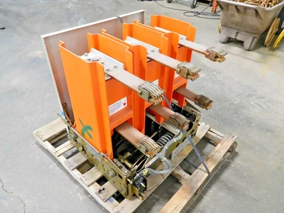 GE VB 7.2-500-3 Circuit Breakers | Equipment Recovery Corp. (4)