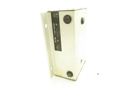 Eaton Cutler Hammer PS256A-44B1 Conveyor Power Supply 380-480V In 26VDC 100W Out