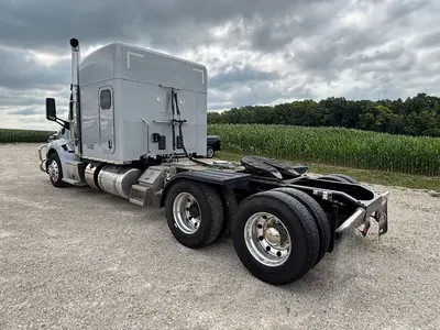 Used 2022 PETERBILT 579 SLEEPER Conventional trucks Wisconsin US | Proxy Equipment #1426089