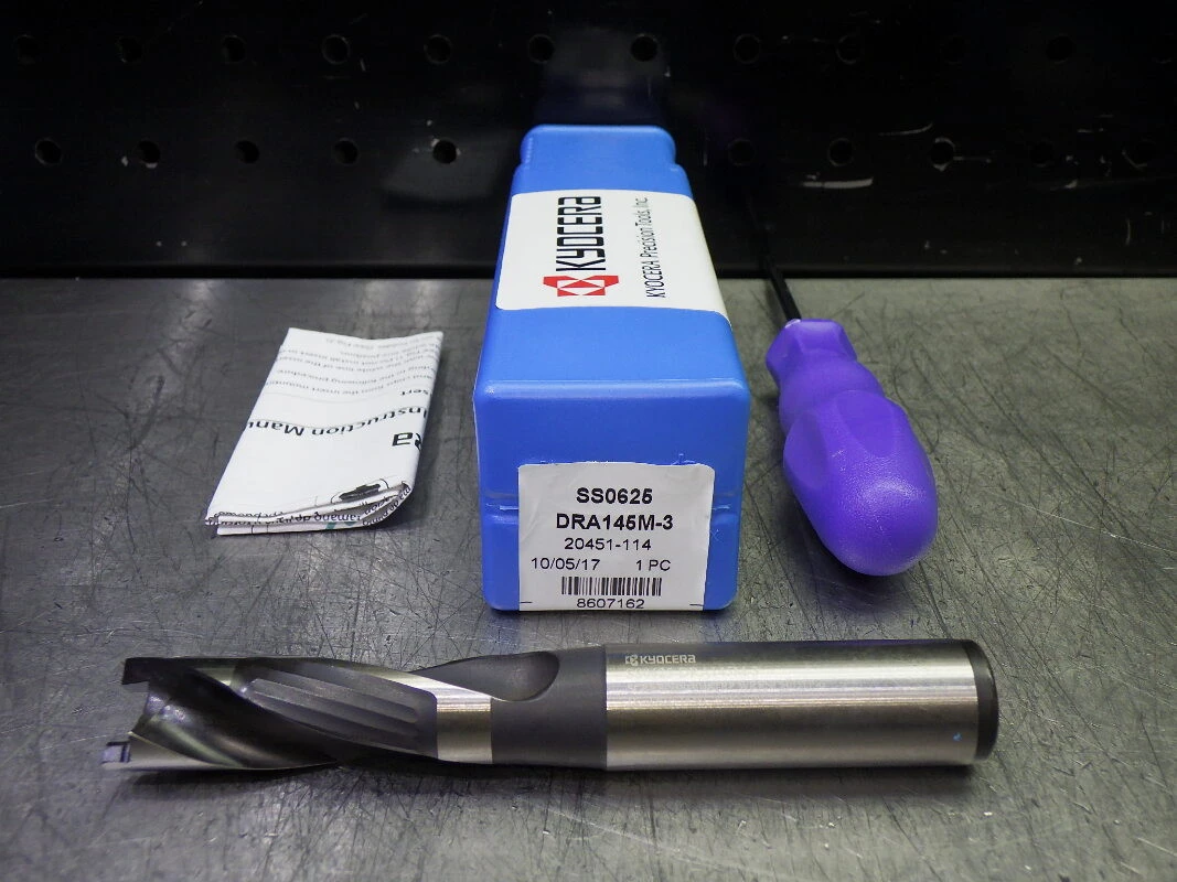 Kyocera .5709-.5902" Coolant Thru 3xD Drill SS0625DRA145M3 (LOC1549)