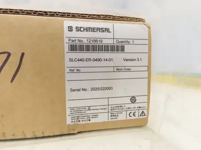 Schmersal SLC440-ER-0490-14-01 Safety Light Curtain Transmitter & Receiver Set