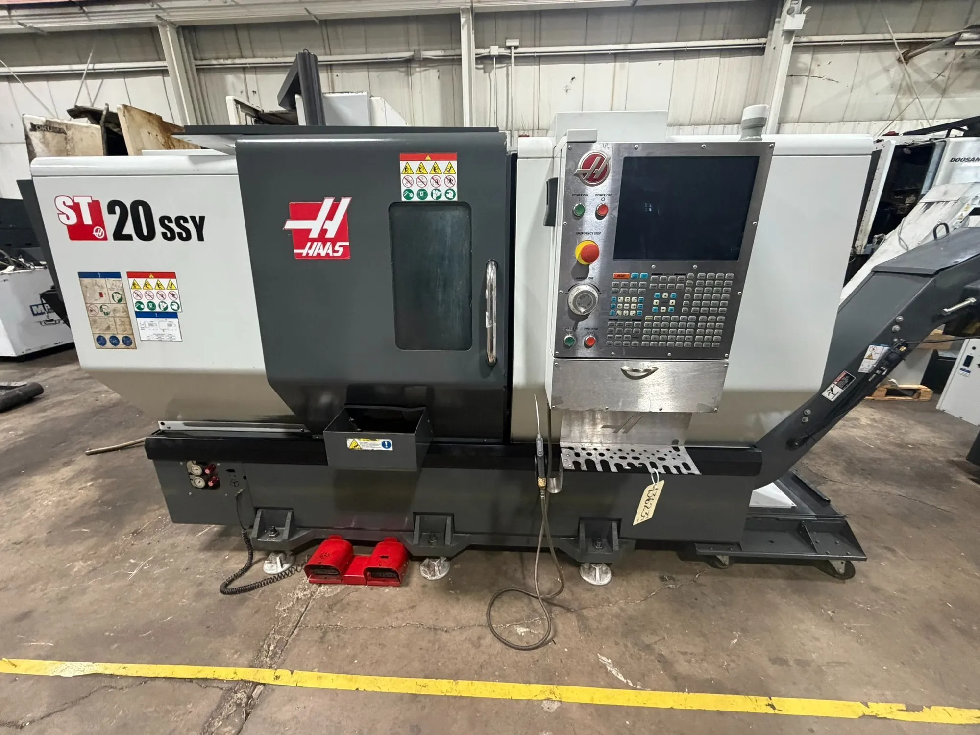 HAAS ST20SSY CNC TURNING CENTER WITH LIVE TOOLING AND Y-AXIS NEW 2016