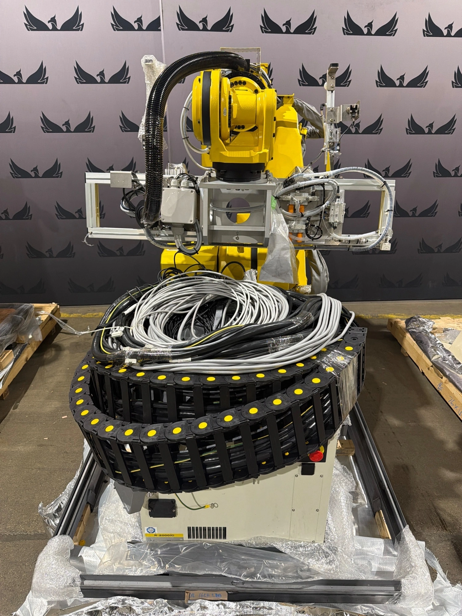 USED 2019 FANUC R-2000iC/165F + R-30iB PLUS