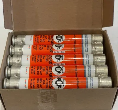 NEW MERSEN A6D25R FUSE 600V 25A LOT OF 10