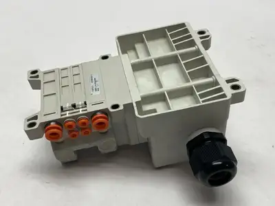 VV5QC11-02N3TD0-S | SMC  Terminal Base Mount Plug In Manifold - Used