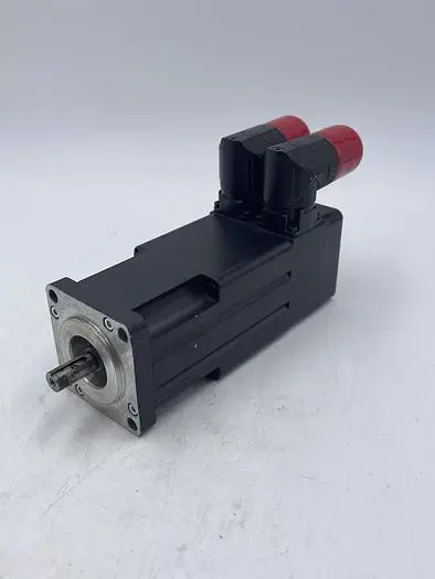 Used ALLEN-BRADLEY ALLEN-BRADLEY MPL-A1530U-VJ72AA SER A Servo Motors | ND Industrial Surplus #1216081