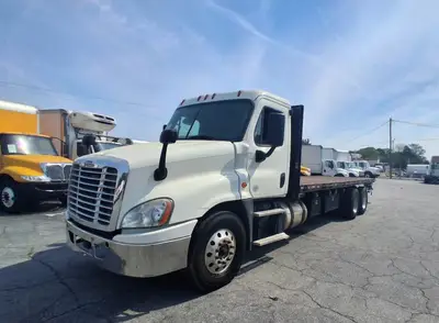 Used 2018 FREIGHTLINER CASCADIA Conventional trucks Florida US | Truck and Van Outlet #1509230