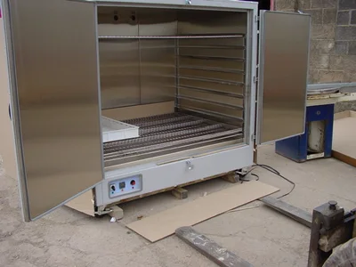 350L New Gp Incubator To 100 Deg C