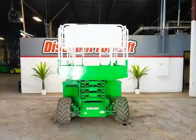 USED 2015 JLG 260MRT