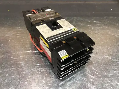 USED SQUARE D FH36040G