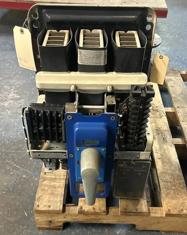 Used GE AK2A-25-1 Circuit Breakers | Surplus Asset Holdings #1190190