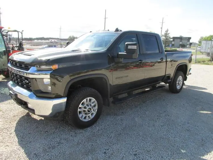 Used 2022 CHEVROLET SILVERADO 2500 Pickup Trucks Manitoba CA | Conquest Truck & Auto Sales #1438049
